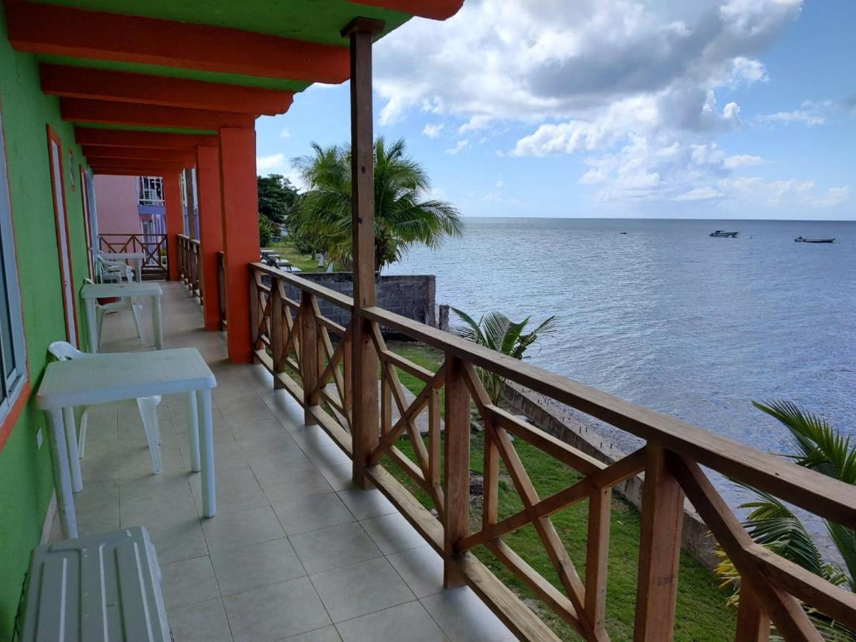 Cabanas Mister Mac Fresh Water Bay Exterior photo