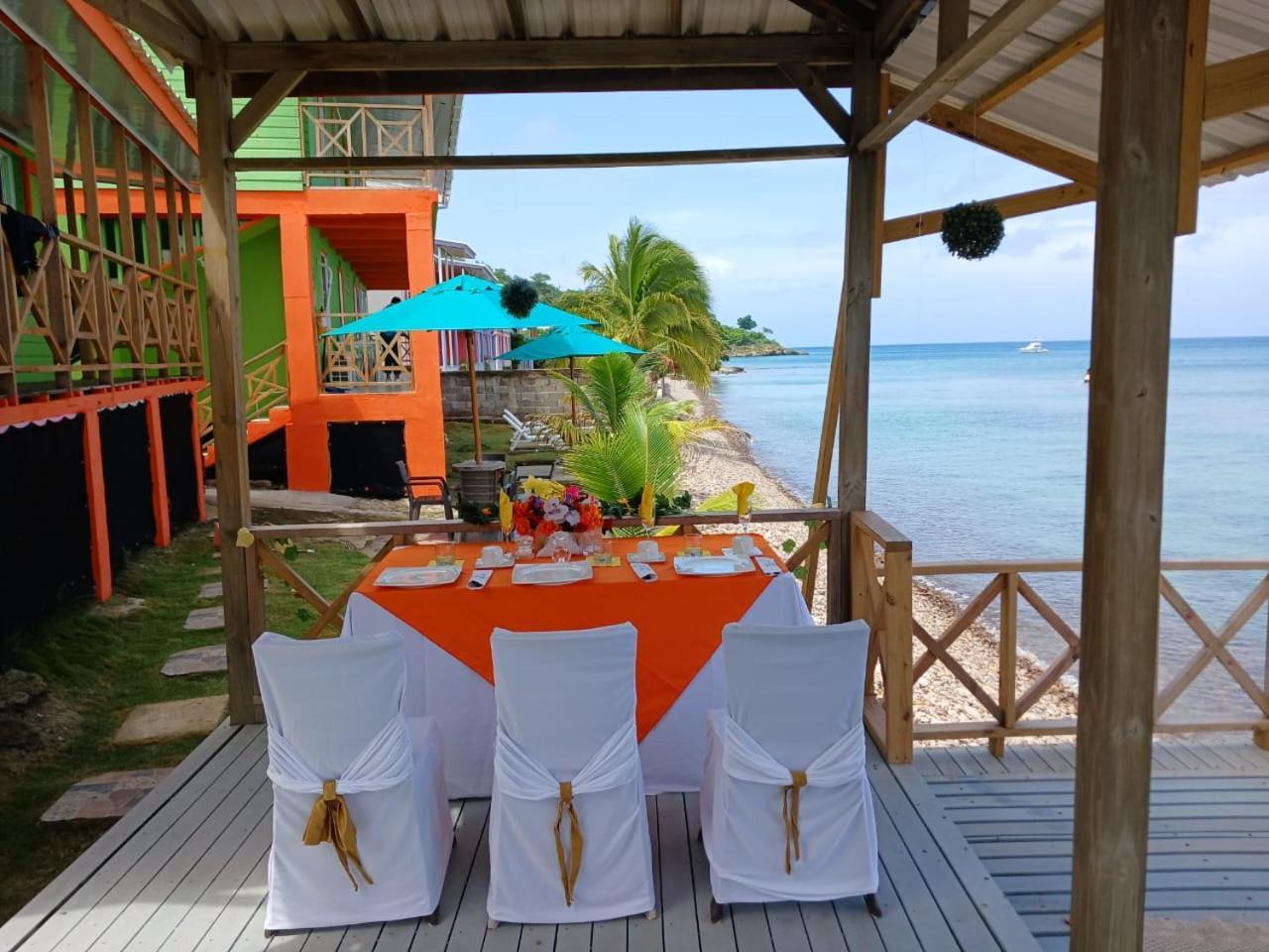 Cabanas Mister Mac Fresh Water Bay Exterior photo